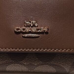 Great Condition Coach Slim Tri Fold Wallet